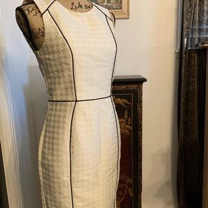 H&M Sleeveless Dress - Size 6